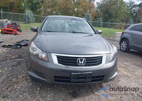 2009 Honda Accord 2.4 Ex from USA, damaged, VIN 1HGCP26719A106135